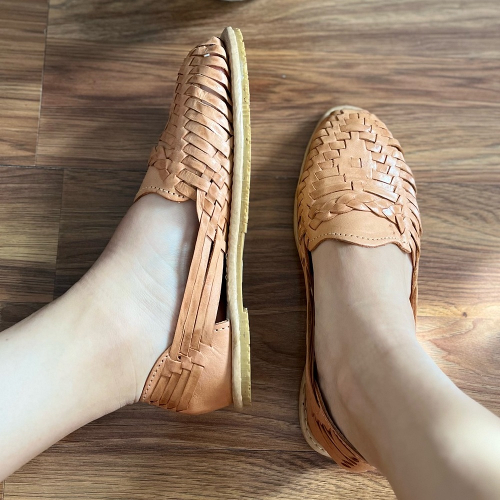 Classic tan huarache Sandal